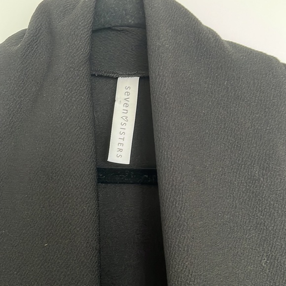 Seven Sisters Vest - Size Medium - Picture 2 of 4